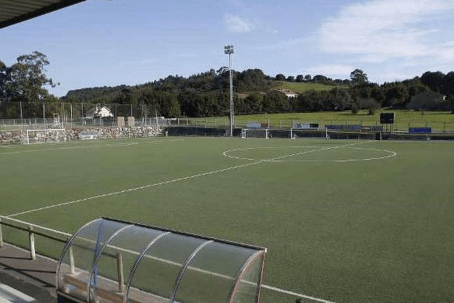 El Ayuntamiento adjudica las obras de la cubierta de Balbín